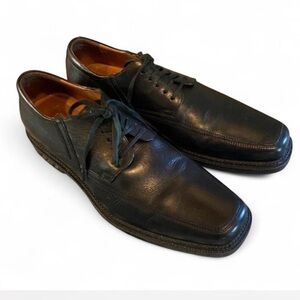 Johnston & Murphy Black Leather Oxfords